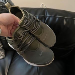 Nike shoes